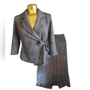 NWOT Espiga 38 2 piece plaid‎ suit